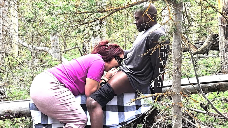 PolyJSwitch: Outdoor Fucking and Blowjob Turns Into a Squirting Mess