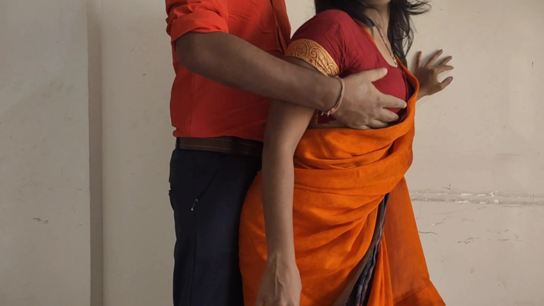 Mumbai Ashu: Desi Bhabhi Was Working When Her Neighbor Came