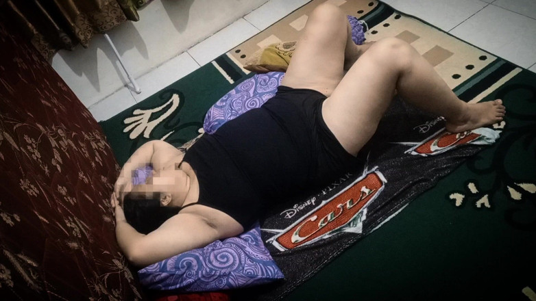 Maye chubby wife: Tatie Est Très Excitée Et Veut Se Faire Baiser