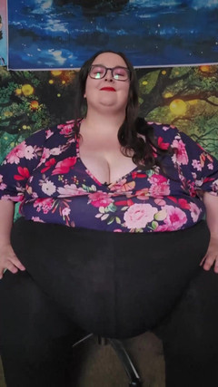 SSBBWLadyBrads: SSBBW August: Ergebniswiegen
