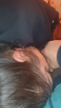 El Padrastro Me Llenó La Boca De Semen