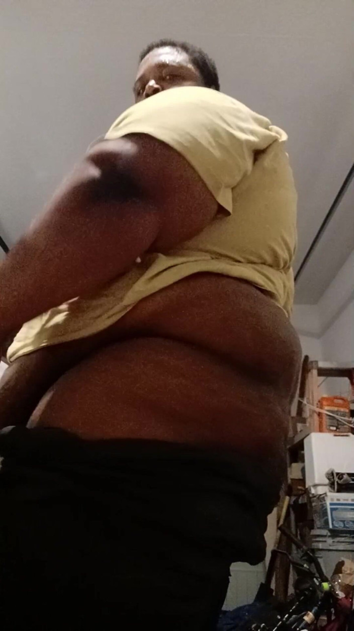 FantomeBi: Belly and Butthole