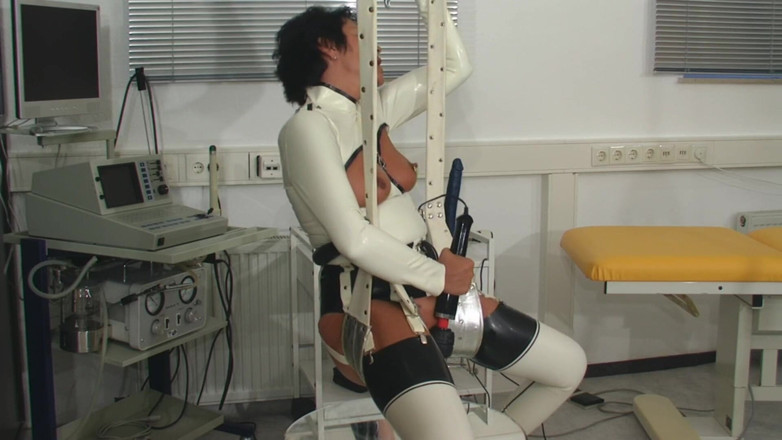 Rubber & Clinic Studio - 1ATOYS: Anal masturbation experience in latex