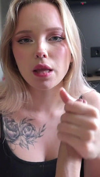 Stepsis Sent Nudes by Mistake - Her Big Tits Covered in Cum