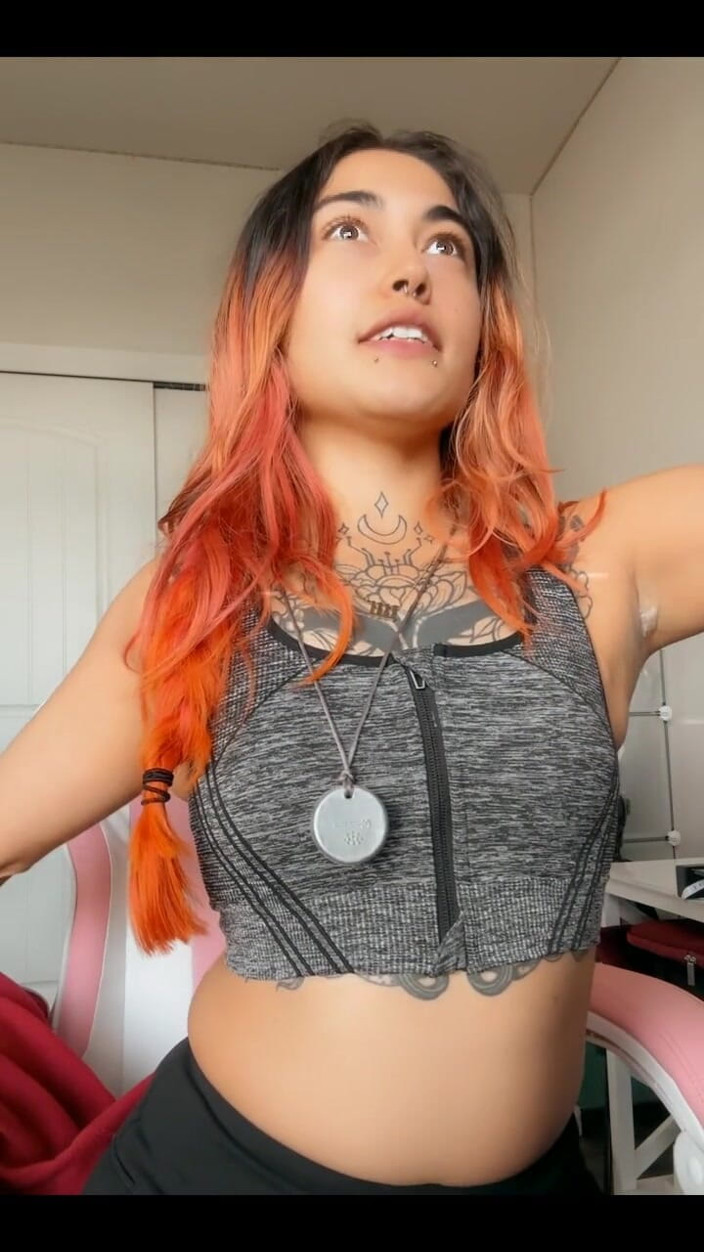 lilRavenFox: Última transmisión en vivo