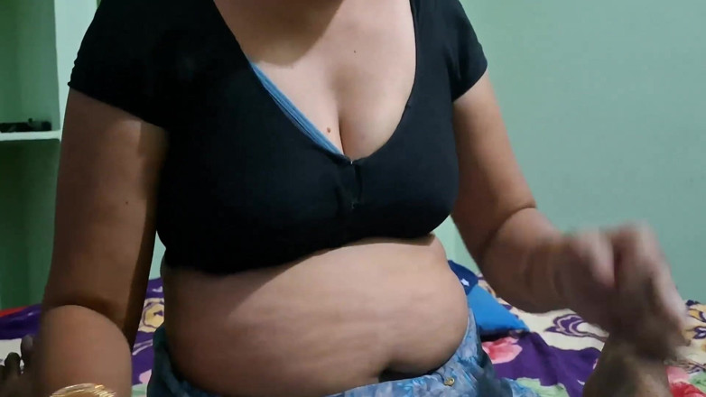 Sexy sindu: Sexy Sindu Blowjob