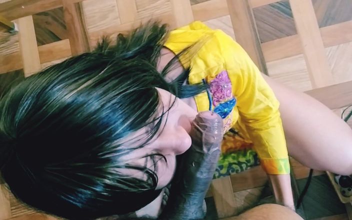 Bolly Karma: Una chica puta de cámara para nosotros.