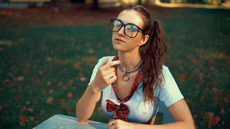 Piper Blush: Uniformă pentru clasă