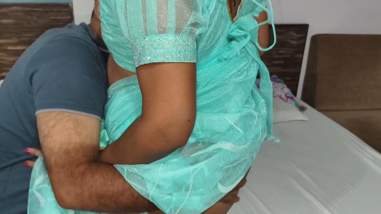 BadMash_Bhabhi: Bhabhi's friend fucked the village Bhabhi well by making her...