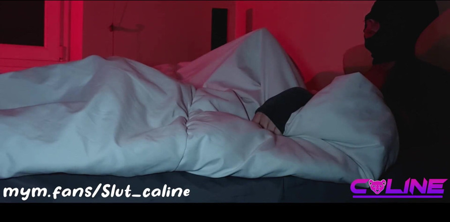 SlutCaline: main chup men hastamaithun karne ki koshish karti hoon lekin...