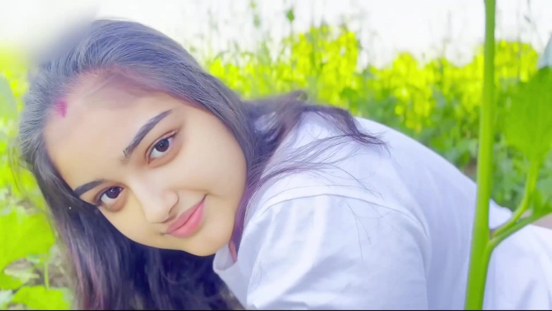 Your_aisha: Hintli güzel köylü jijasıyla ormanda sali seks yapıyor, ateşli sali...