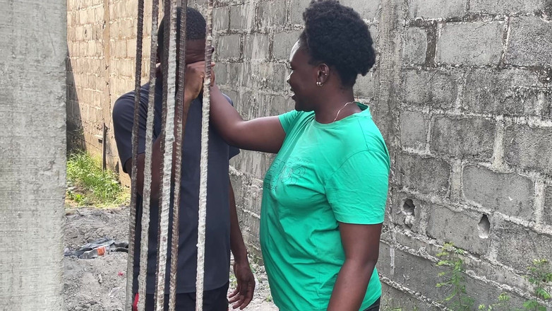 Creamyshuga: Belakang Bangunan kepada teman wanitanya