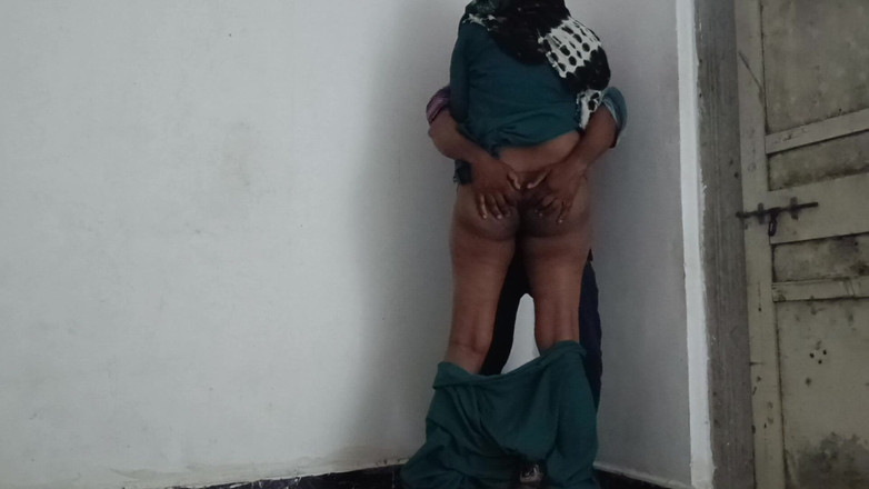 Bhabhi UP: Fru make gravid Indien