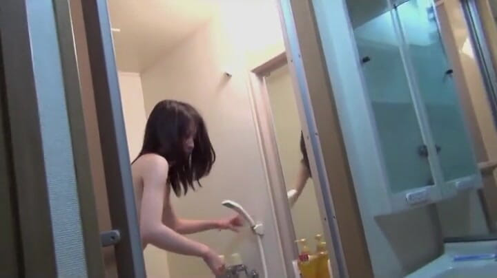Time To Jerk Off: Bella ragazza giapponese si fa scopare la figa fino all'orgasmo