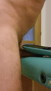 Šukal jsem masážní stůl