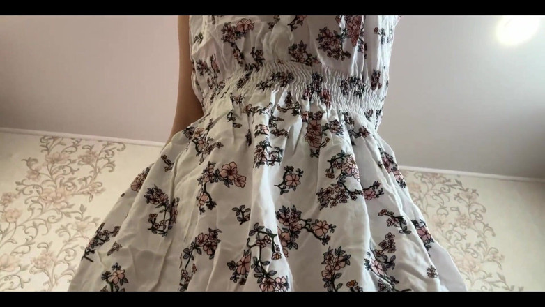 Alexa Holly: Děvka nevlastní sestra prstí mokrou kundičku