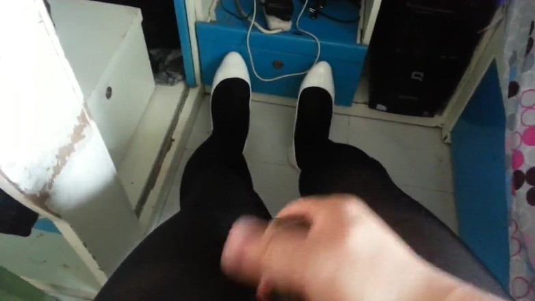 Kit19881127: Pantyhose Cumming 7