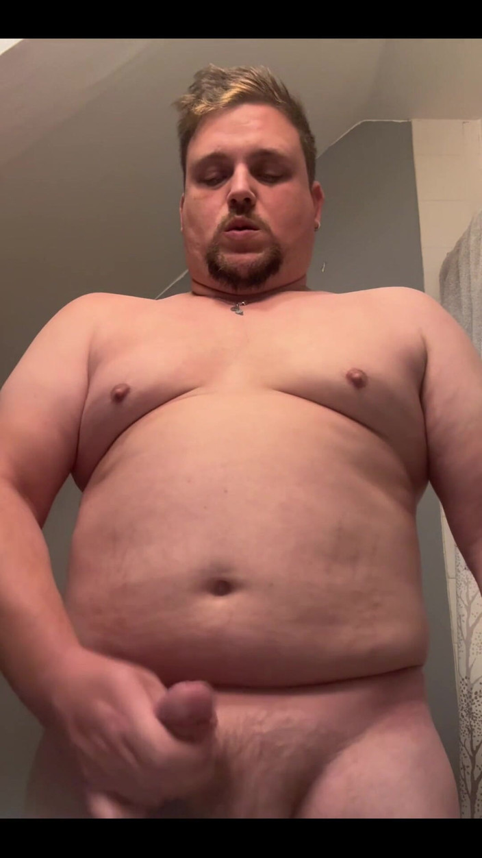 Wrongskiy: 1ヶ月間自分に触れなかったのに、オナニーしてゴリラのようにイッた!