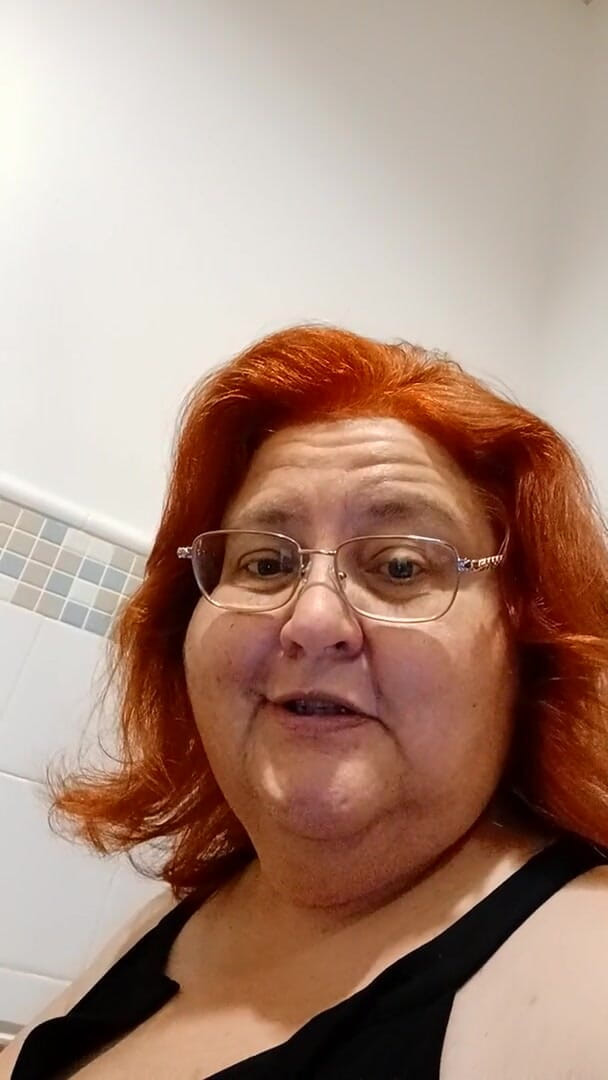 BBW nurse Vicki adventures with friends: Podívejte se na můj Nový styl vlasů a barvu
