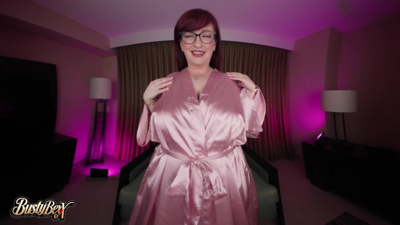 Busty Bexx: Vú to bexx solo