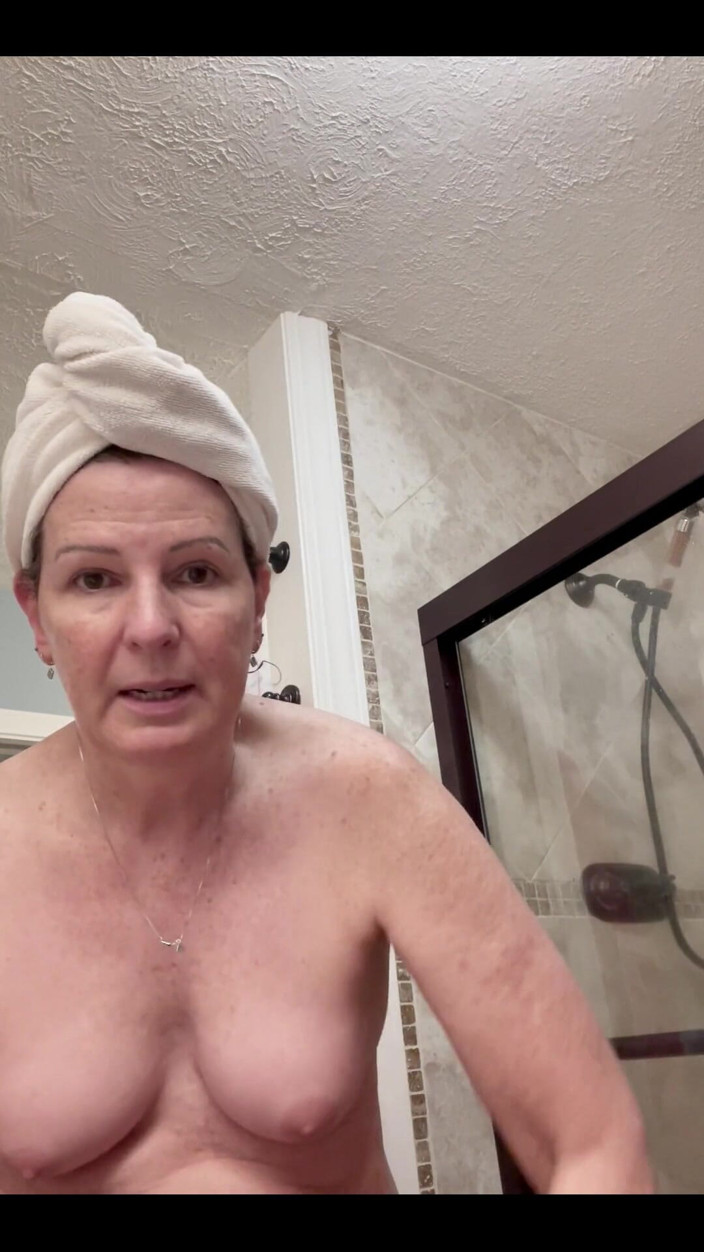 bethmckenna: Happy Thursday! Part 1