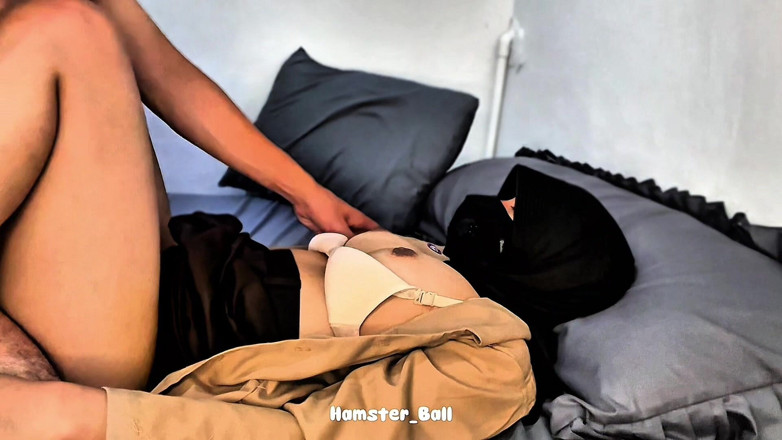 Hamster_Ball: Tromperie avec la meilleure amie de ma femme, un prof...
