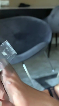 Kaki Nylon dalam stoking berjahitan