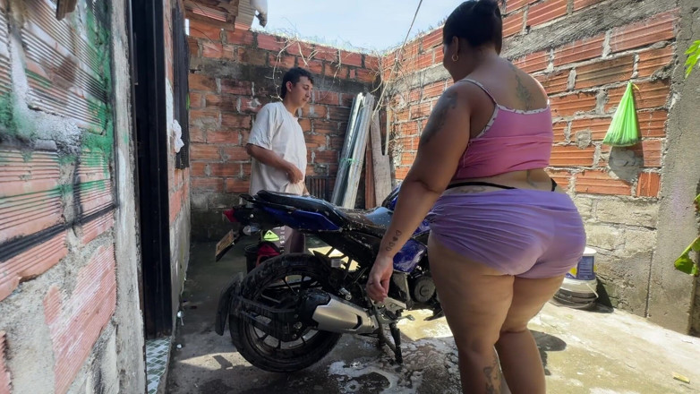 Lexly_16: My Neighbor Helps Me Wash up and Then He Fucks...