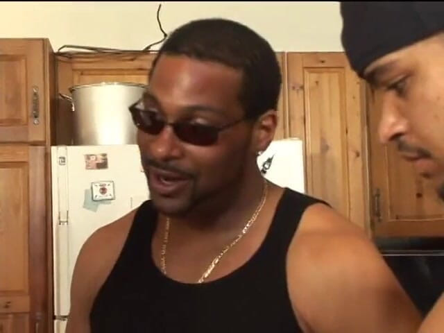 First Black Sexperience: 흑인 대물 자지에게 따먹히는 남자