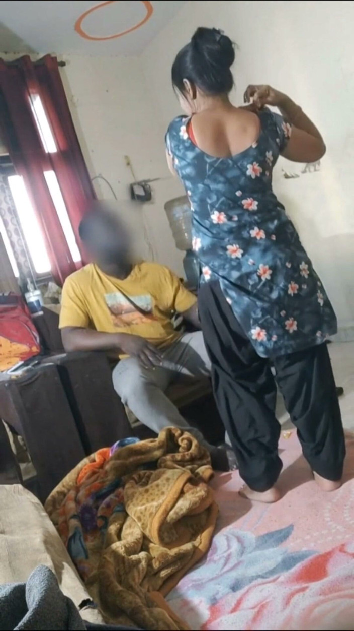 Hubby 23: Nijeryalı adamla Hintli kız en iyi video