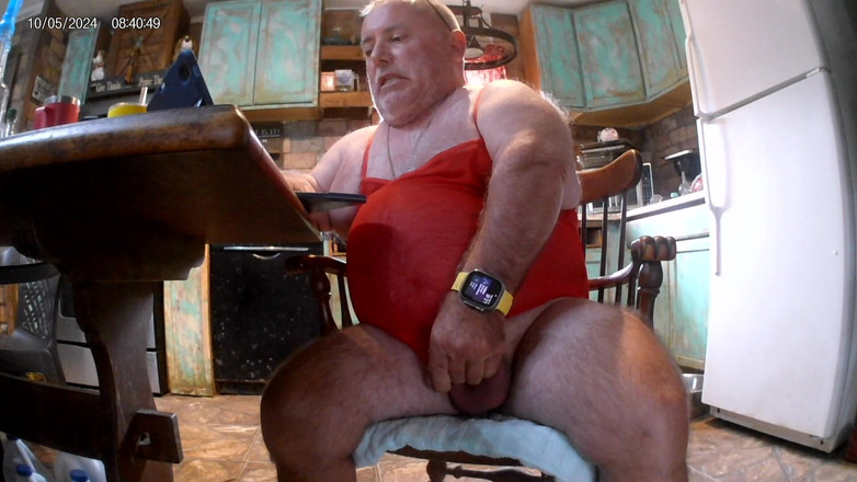 Mark Fletcher: Berdandan menonton porno