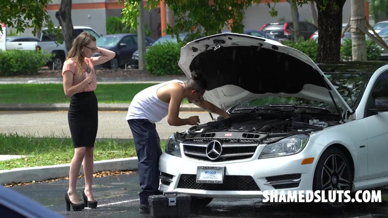 Shamed Sluts: Shamed Sluts - Alex Blake - sundal pejabat