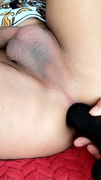 ดิลโด้สีดําในก้น