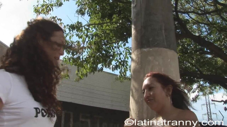 Nikki Montero: นิกกี้ มอนเตโร่ คุยหญิงหน้าบูดบนถนน ตอนที่ 1
