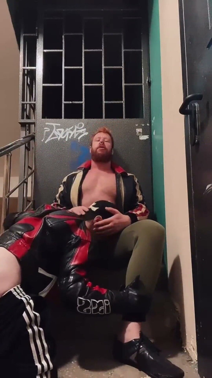 Baltic Hunk: Ginger Guy in Leather Gets on His Knees - Gay Amateur...
