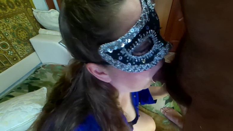 Angel_kisa: Hermosa mamada (primer plano)