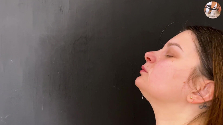 beauty_and_the_other_one: Small Dick Blowjob but Huge Cumshot on Face
