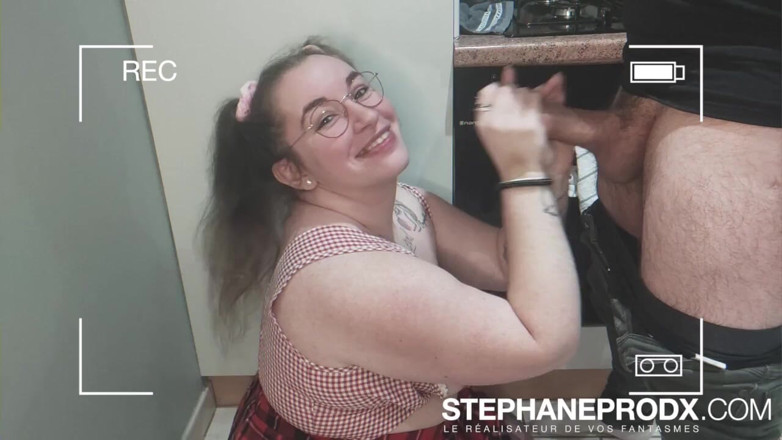 Stephprodx: Venus Teen Pompedevant Le Frigo