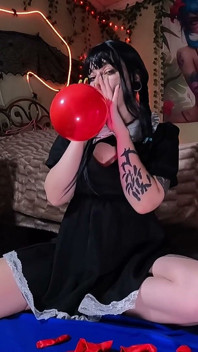 Wednesday and Balloon Play: Sit2pops, Extreme Inflation, Riding & Popping