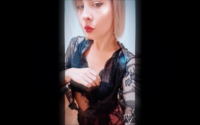 DeesseJulia: Ny outfit - Maitresse Julia