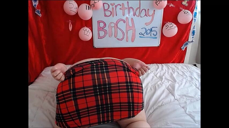 Kiki Plump Ass: 애널 러브