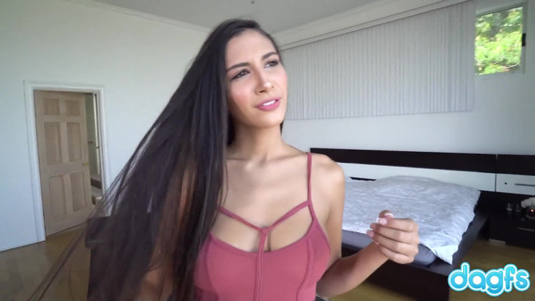 Dagfs: DAGFS - adegan kasar pertama Gianna Dior