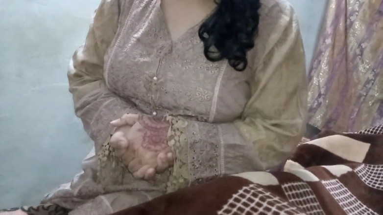 QueenbeautyQB: Stepmom Was Scared in Her Room so the Stepmom Went...