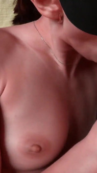 Sora vitregă excitată de 18 ani înghite sperma fratelor vitreg & devine facială