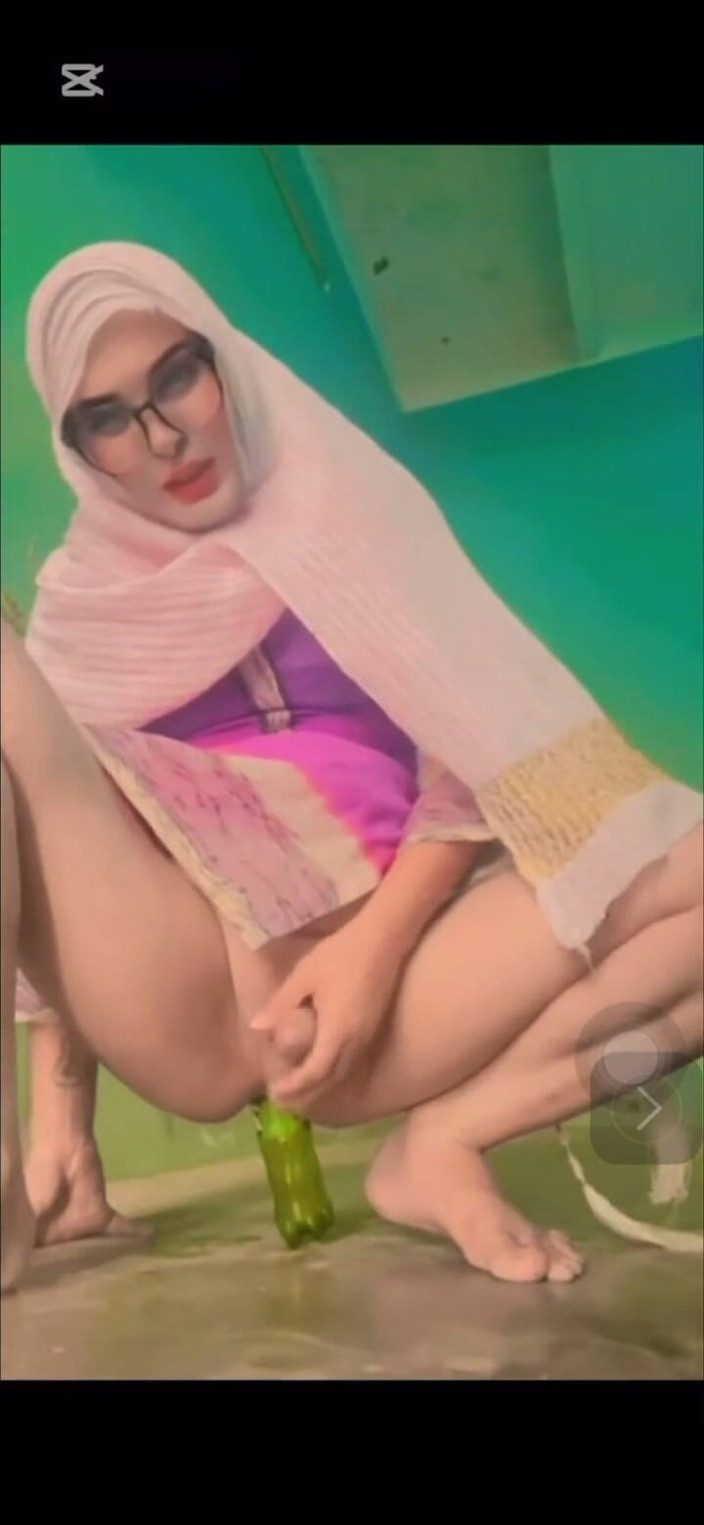 Apple00001: Antrenament anal sissy online