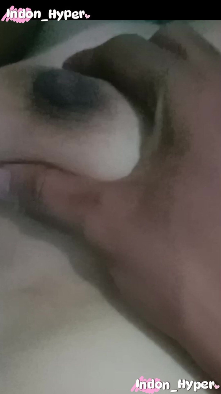 Imanuel: 啊，我妻子的美味阴户和她柔软的乳房 我的恋物癖在我妻子她所有的阴户和乳房上