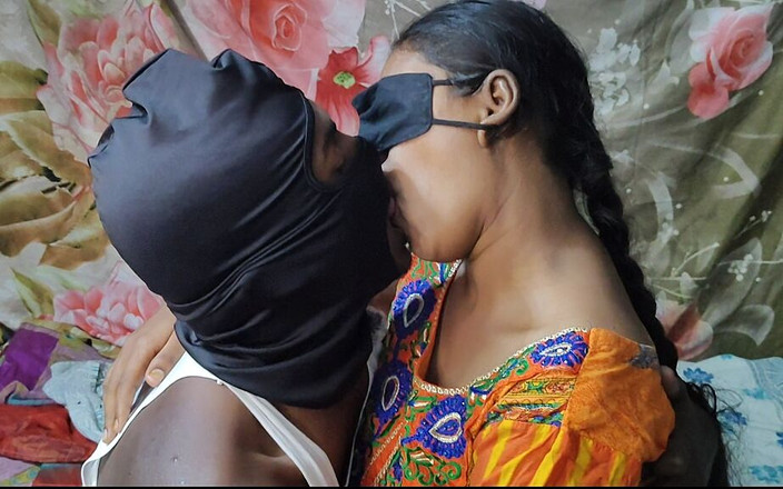 Mandadum: Sobald ihr Ehemann weg war ins Büro, rief Harika Tante...