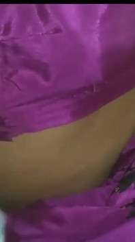 India Radhika folla duro con el amigo de su marido