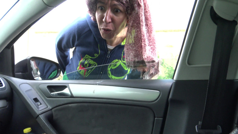 Souzan Halabi: Oh My God!!!! MILF Caught a Real Flashing His Cock...