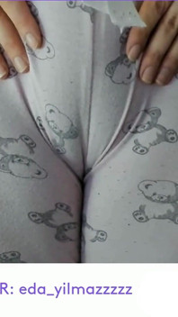 Camel Toe- Masturbation in Pajamas- Turkish Porn- Turkish MILF